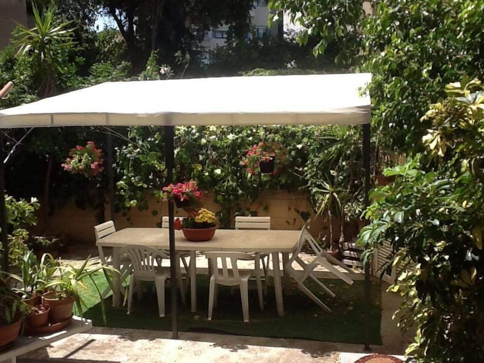 קליארי Luis&Susy Home, מראה חיצוני תמונה