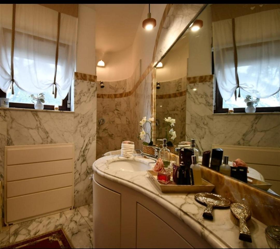קליארי Luis&Susy Home, מראה חיצוני תמונה